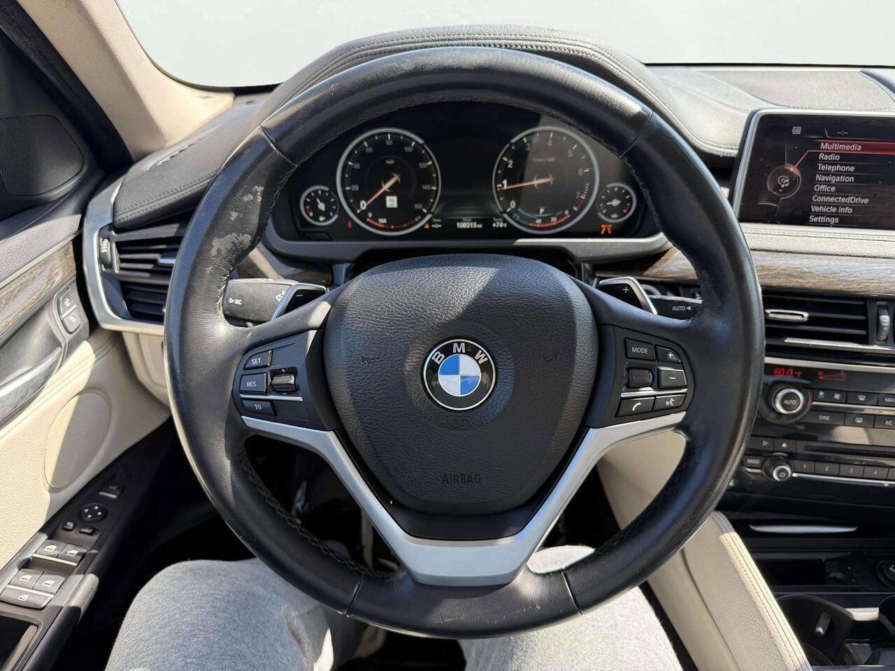 Used 2016 BMW X6 xDrive35i AWD/4WD image 16