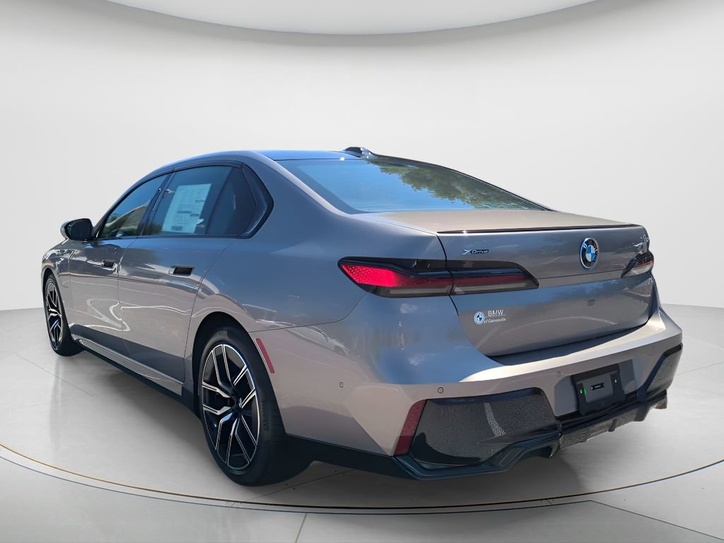 New 2026 BMW 750e xDrive AWD/4WD image 7