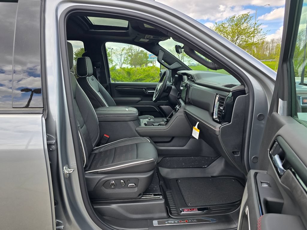 New 2026 GMC Sierra 2500 AT4X AWD/4WD image 34