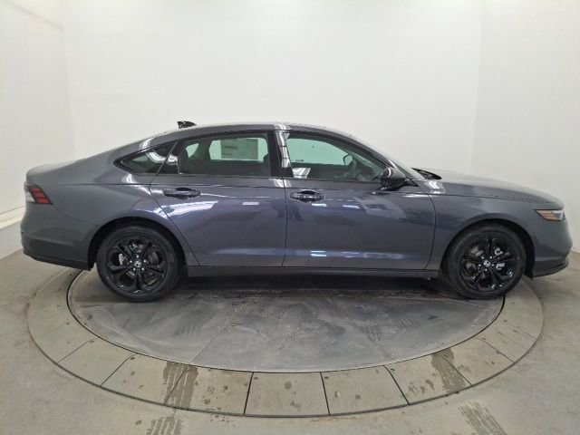 New 2025 Honda Accord SE image 8