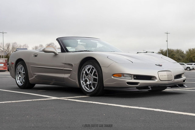 Used 1999 Chevrolet Corvette Convertible w/ Memory Pkg image 12