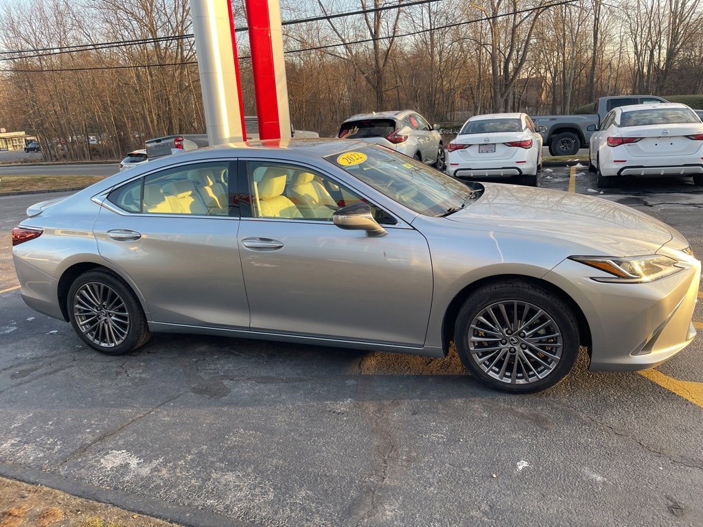Used 2022 Lexus ES 250 250 image 6