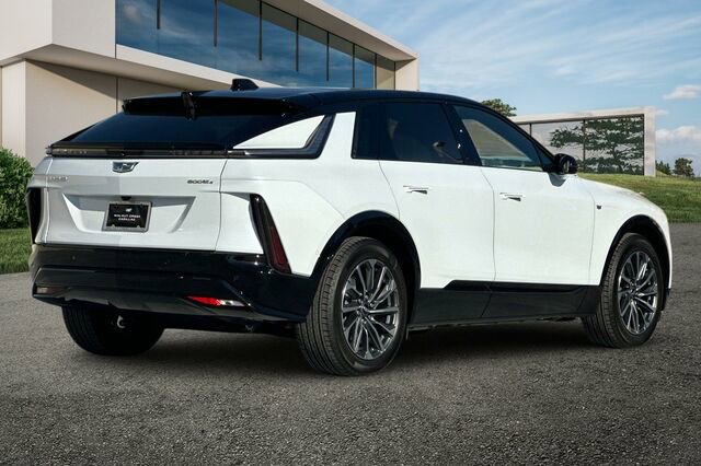New 2026 Cadillac Lyriq Premium Sport image 4