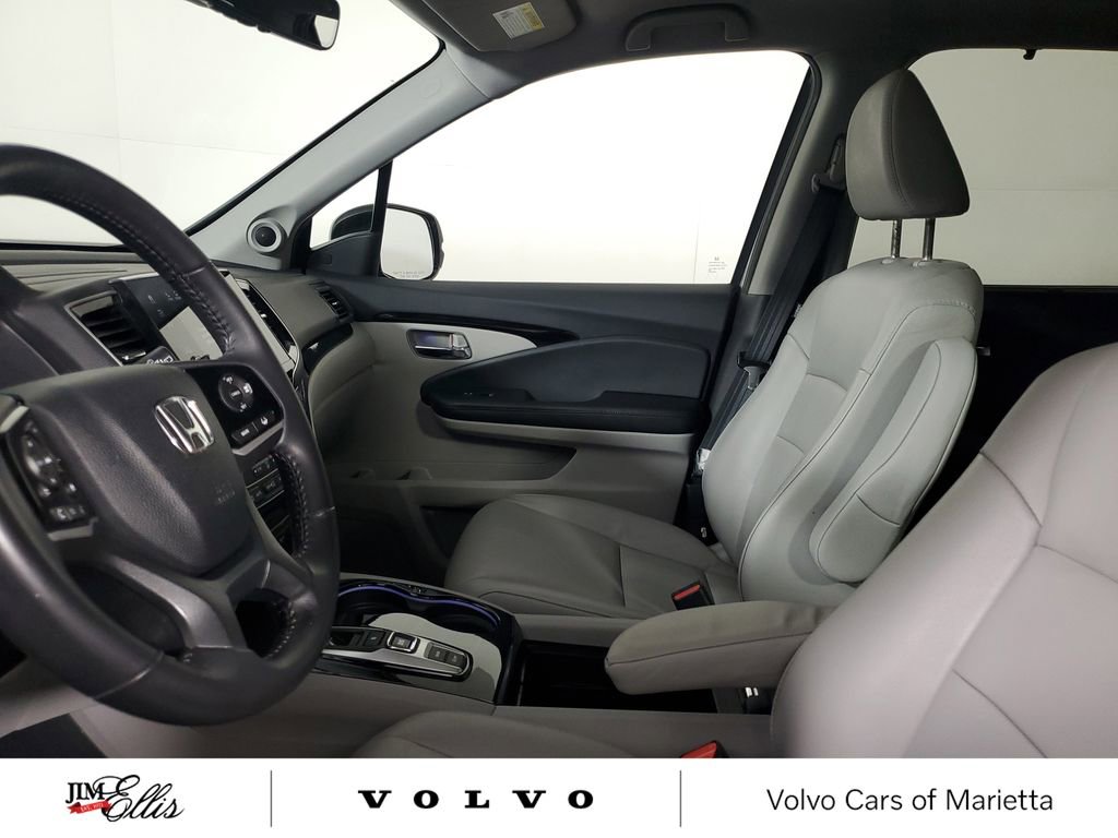 Used 2020 Honda Pilot Touring image 24