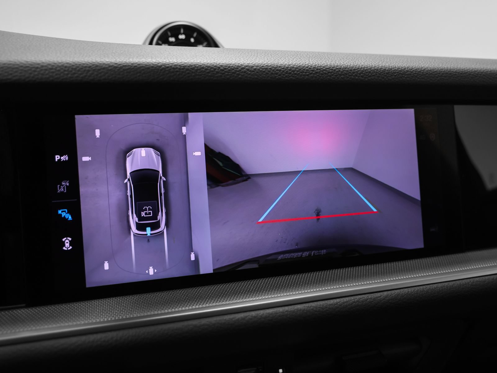 New 2026 Porsche Cayenne Coupe AWD/4WD image 37