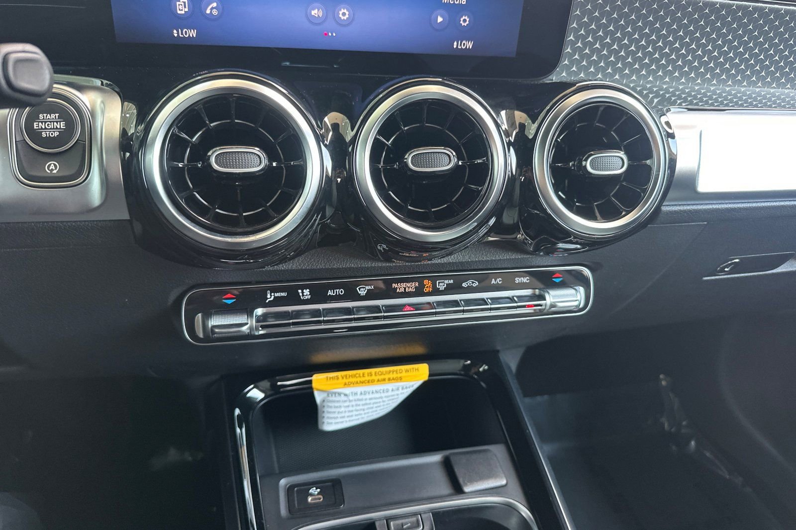 New 2026 Mercedes-Benz GLB 250 image 17