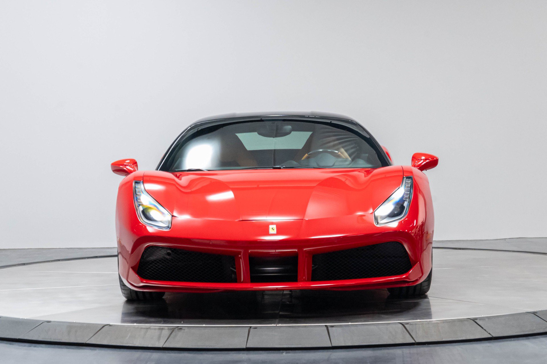 Used 2016 Ferrari 488 GTB RWD image 57