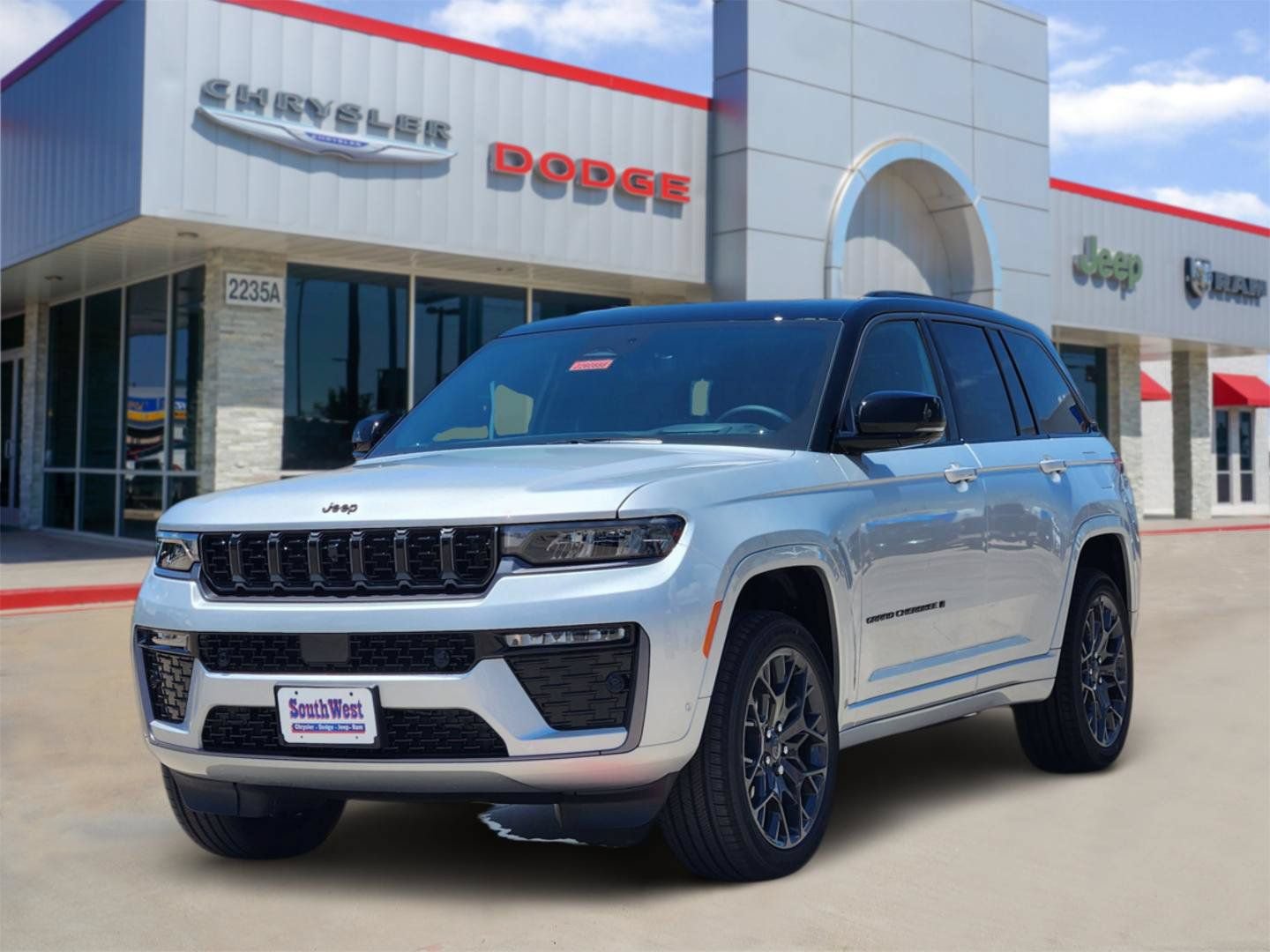 New 2026 Jeep Grand Cherokee Summit w/ Obsidian Package AWD/4WD video 2