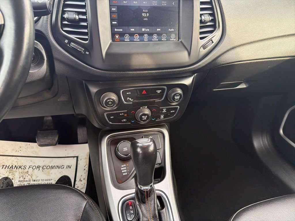 Used 2019 Jeep Compass Latitude w/ Popular Equipment Group image 15