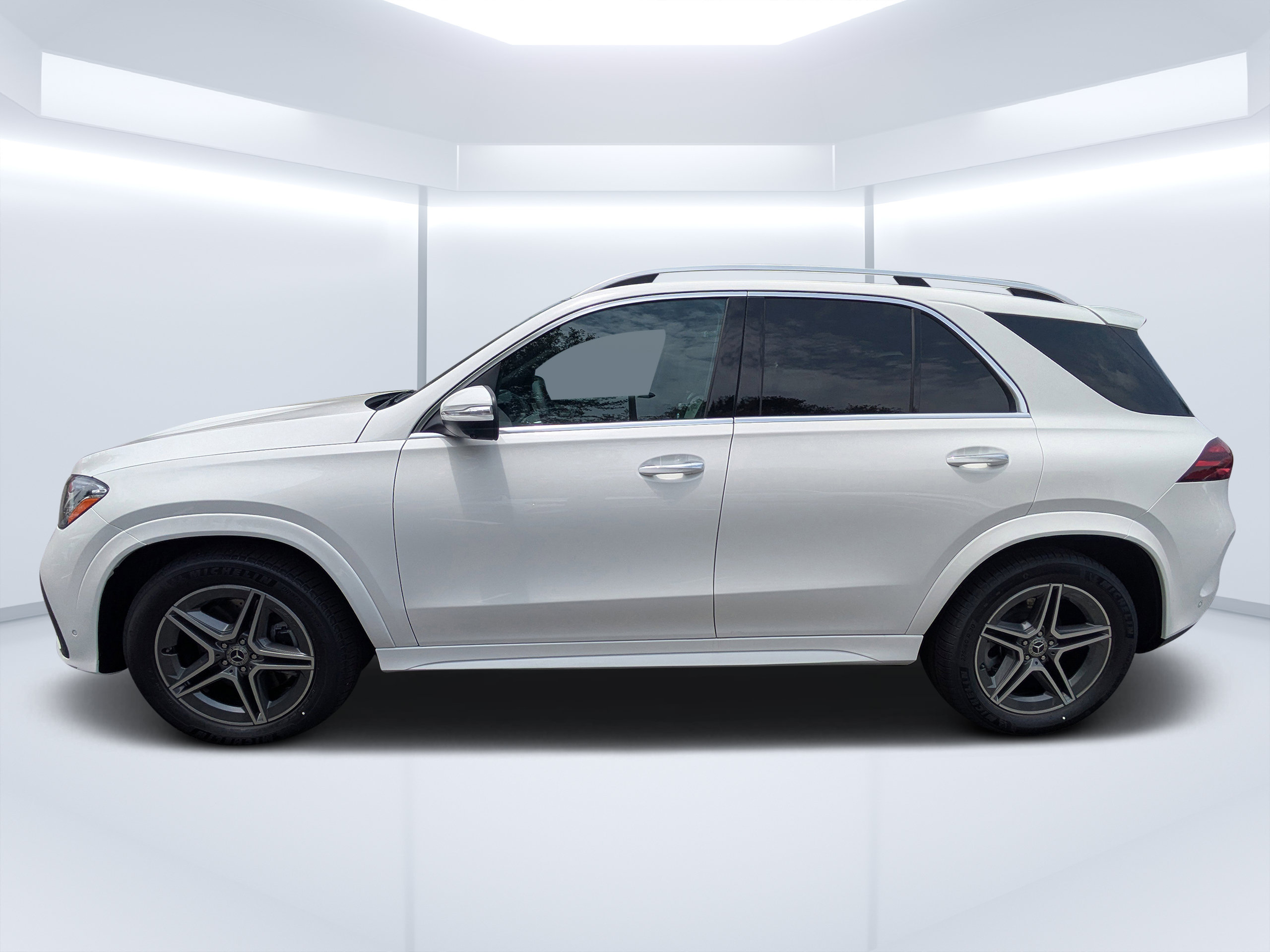 New 2026 Mercedes-Benz GLE 350 4MATIC image 5