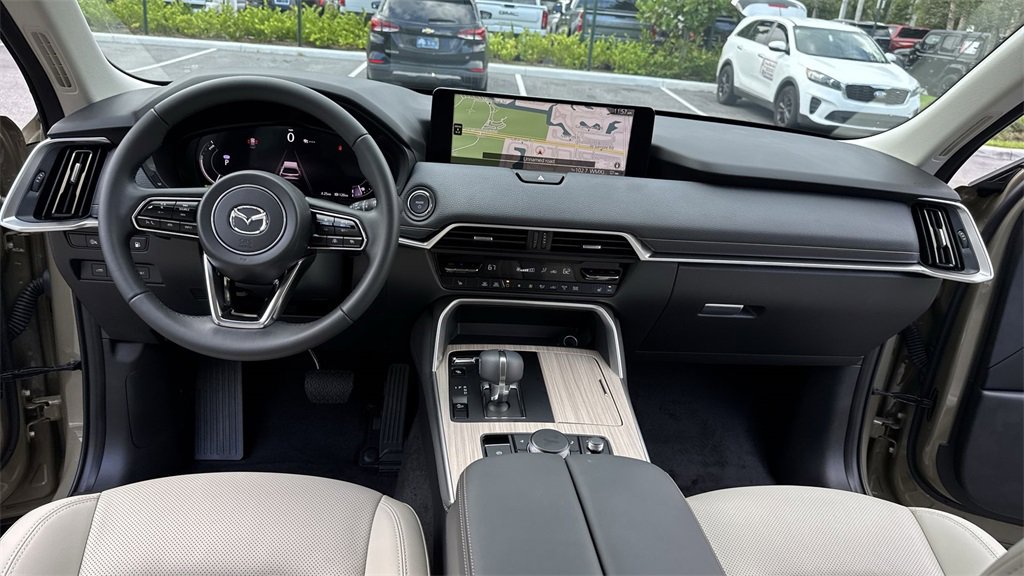 New 2025 MAZDA CX-70 Plug-In Hybrid w/ Premium Pkg image 37