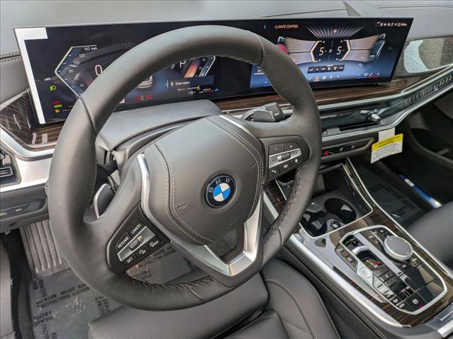 New 2026 BMW X5 xDrive40i w/ Premium Package image 3