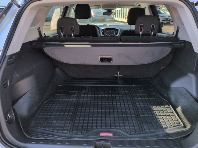 Used 2020 GMC Terrain SLE w/ Driver Convenience Package image 25