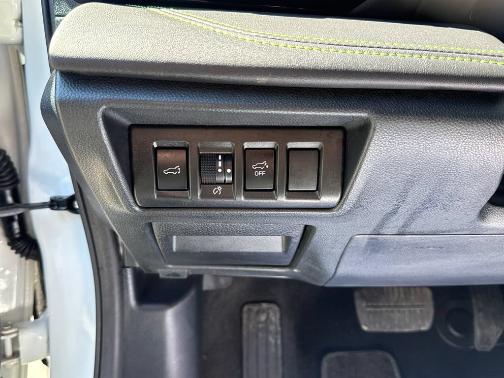 Used 2025 Subaru Outback Onyx Edition AWD/4WD image 32