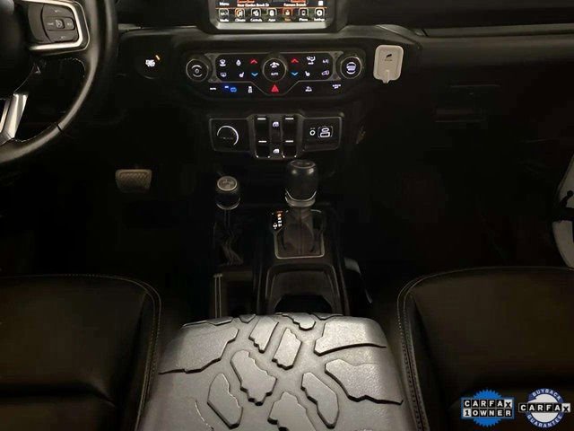 Used 2023 Jeep Wrangler Unlimited Sahara w/ Cold Weather Group image 11