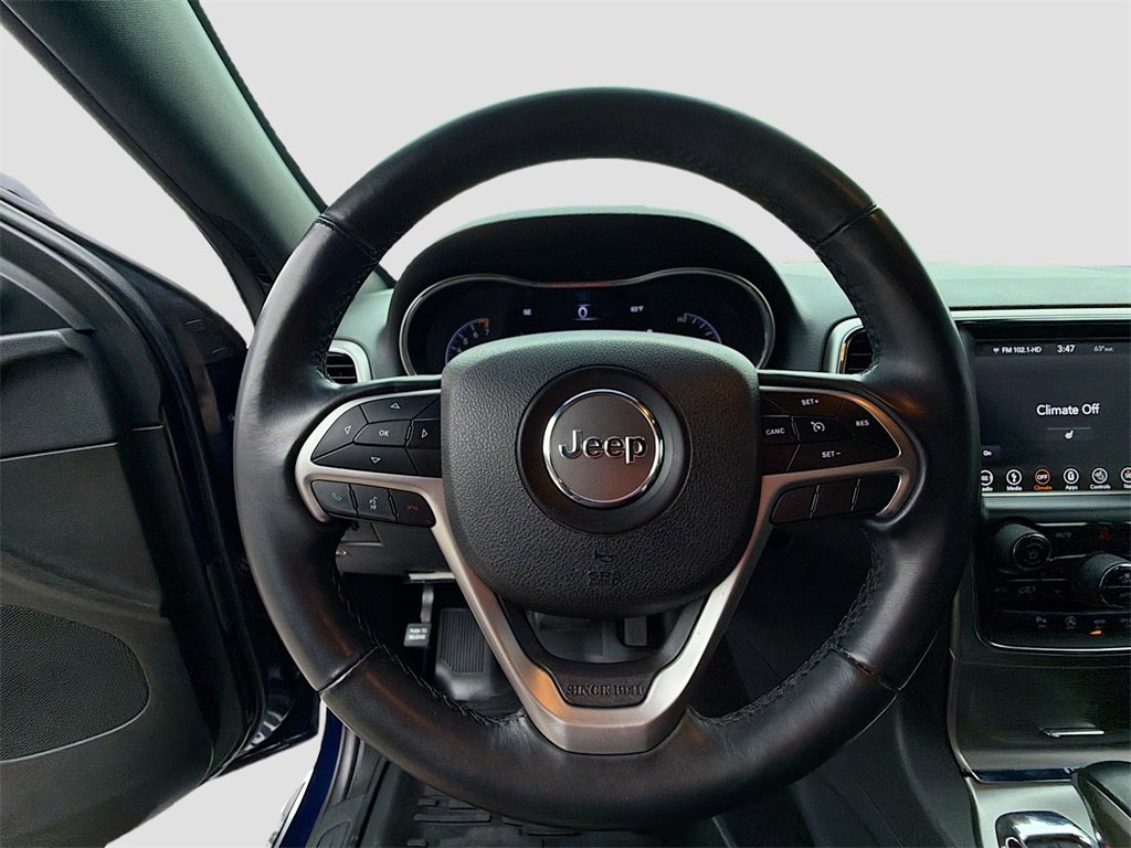 Used 2018 Jeep Grand Cherokee Laredo image 11