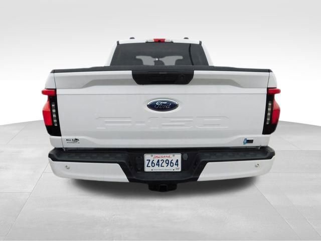 Used 2023 Ford F150 Lightning XLT image 7