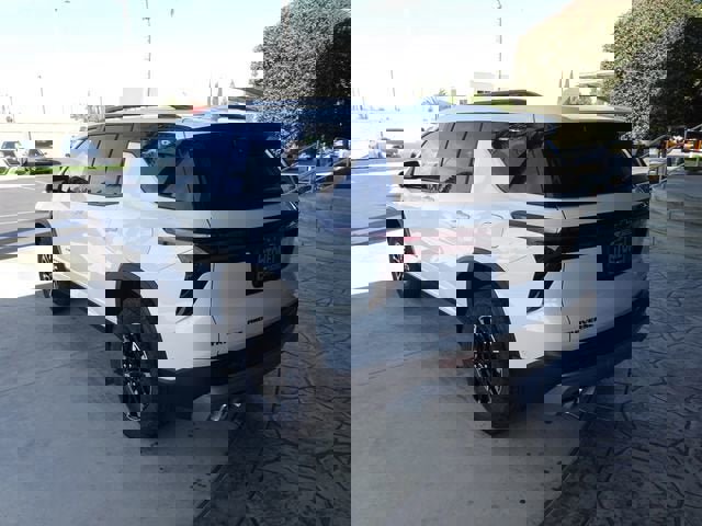 New 2026 Chevrolet Traverse Z71 w/ Enhanced Driving Package image 7