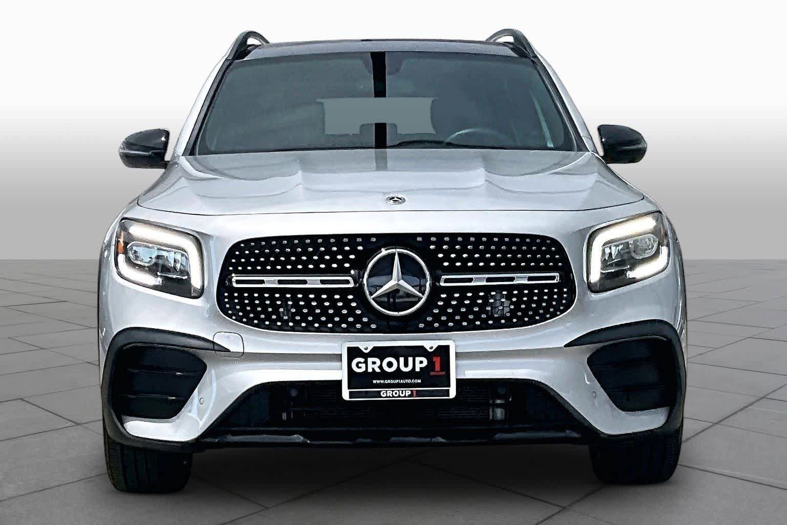Used 2022 Mercedes-Benz GLB 250 image 4