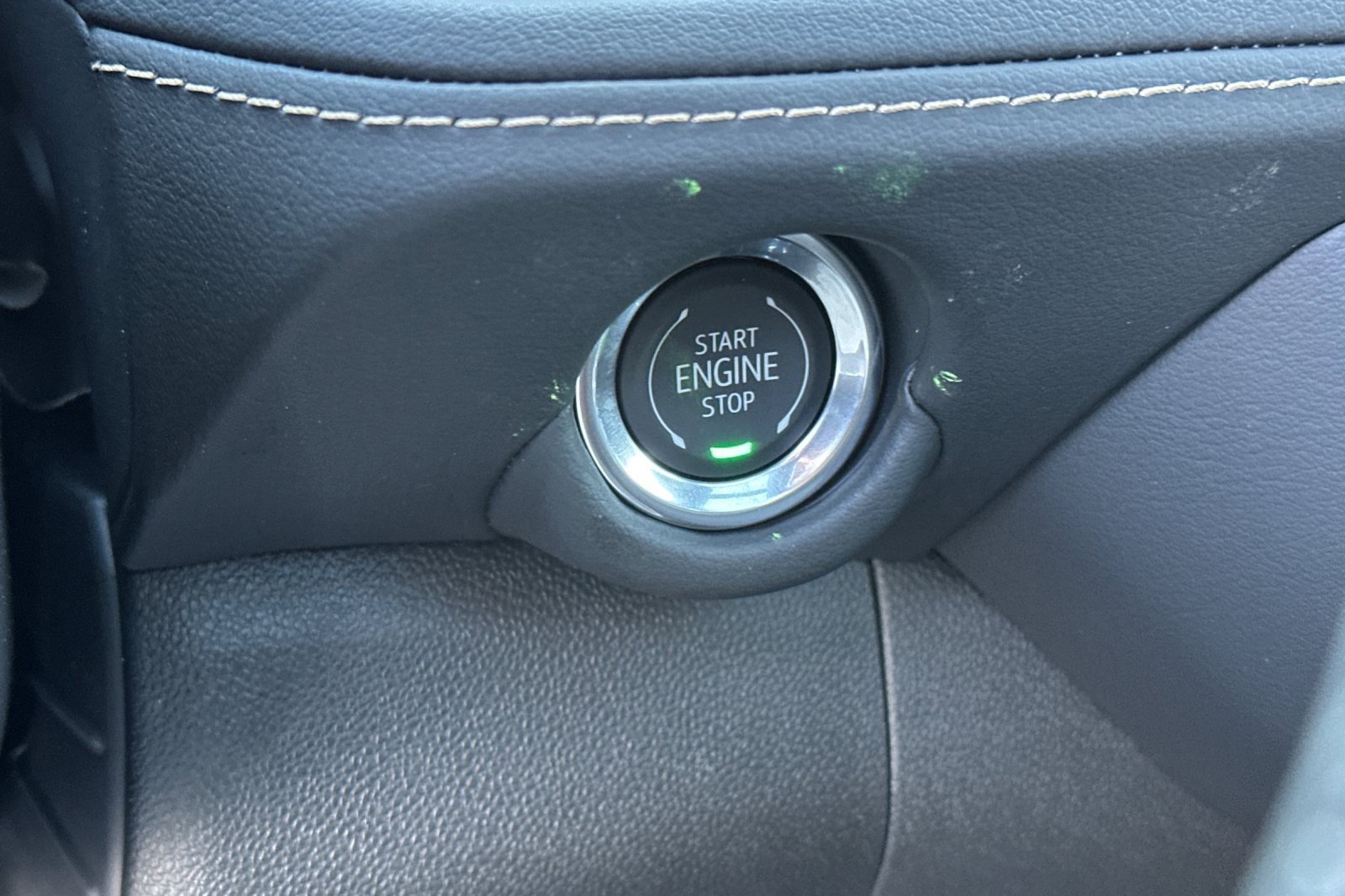 New 2026 Chevrolet Suburban Premier image 28