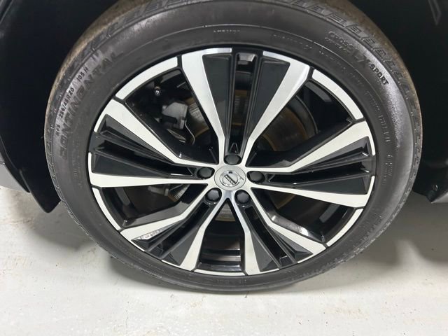 Used 2023 Volvo XC60 T8 Plus image 6