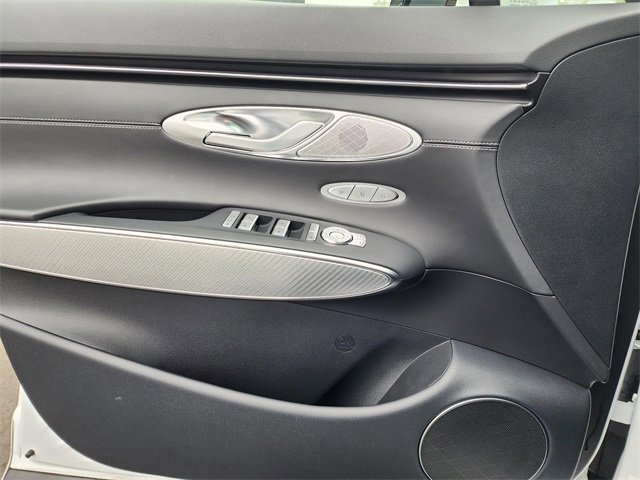 Used 2024 Genesis GV70 3.5T Sport image 23