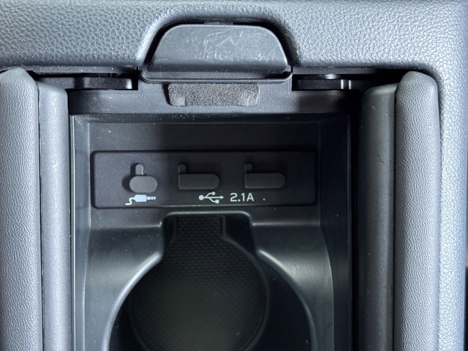 Used 2022 Toyota GR86 RWD image 31