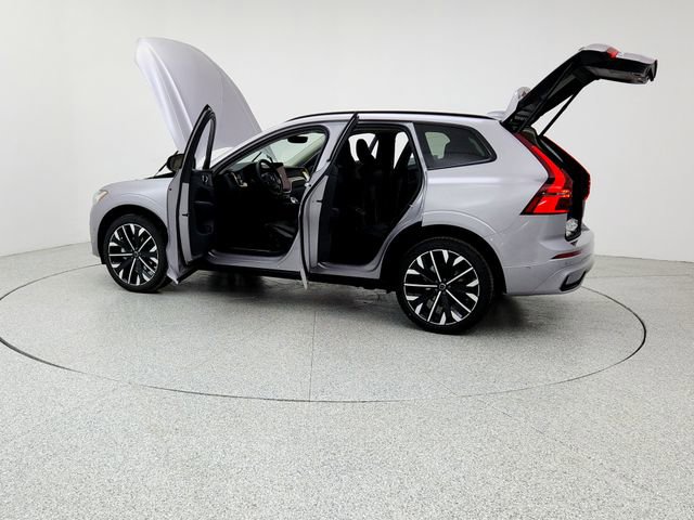 New 2026 Volvo XC60 B5 Ultra w/ Climate Package image 12