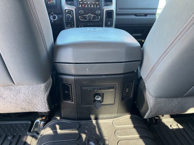 Used 2018 RAM 1500 SLT image 13