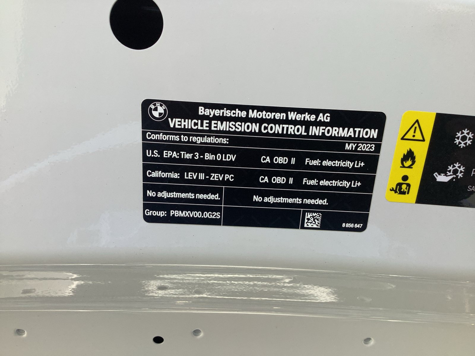 Used 2023 BMW i4 eDrive40 w/ Premium Package RWD image 21
