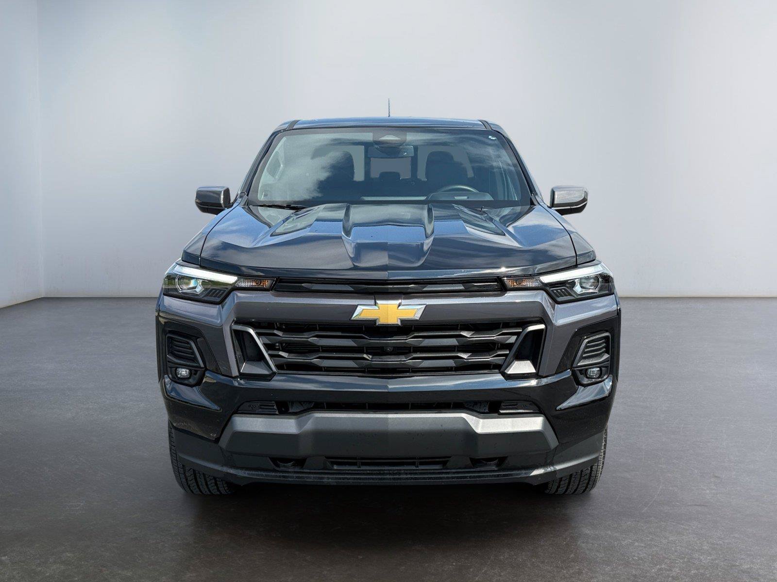 Used 2026 Chevrolet Colorado LT w/ LT Convenience Package AWD/4WD image 8
