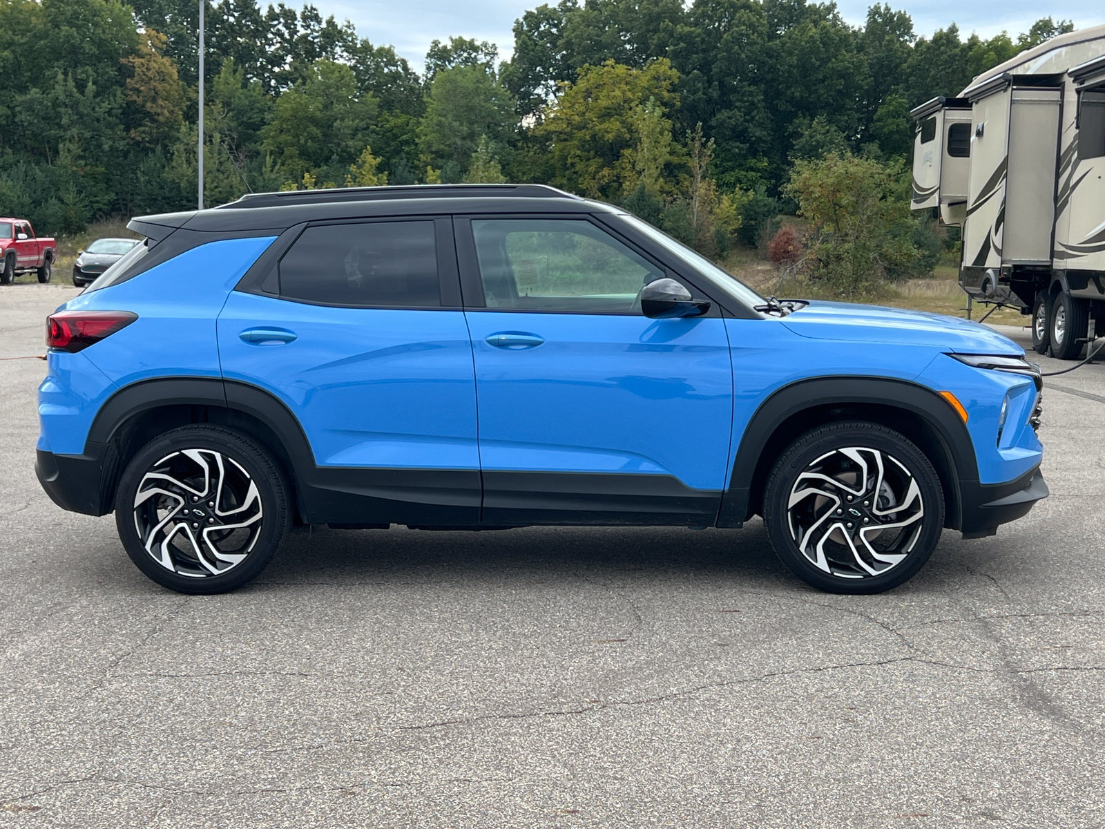 Used 2024 Chevrolet TrailBlazer RS w/ Convenience Package AWD/4WD image 20