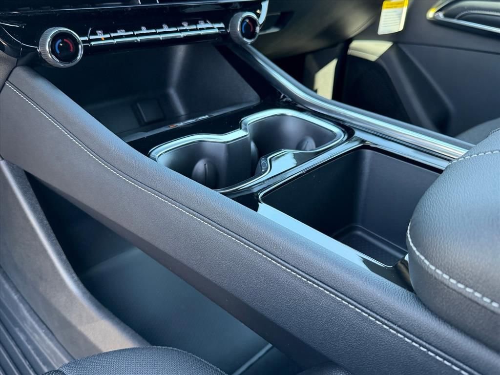 New 2026 Chevrolet Traverse LT w/ Sun and Wheel Package image 13