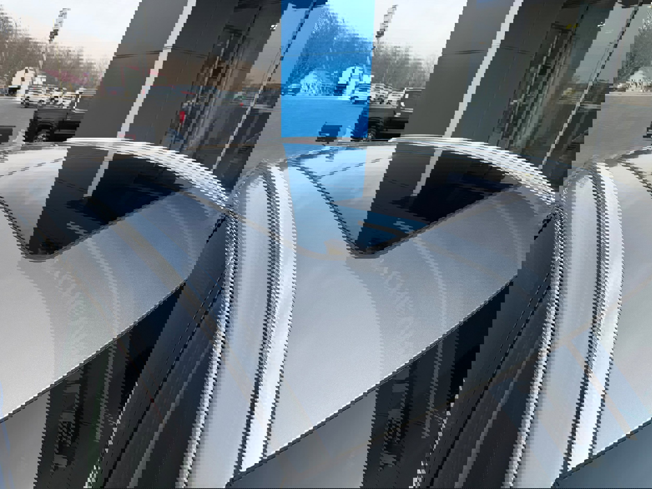 Used 2023 Genesis GV70 2.5T w/ Select Package image 5