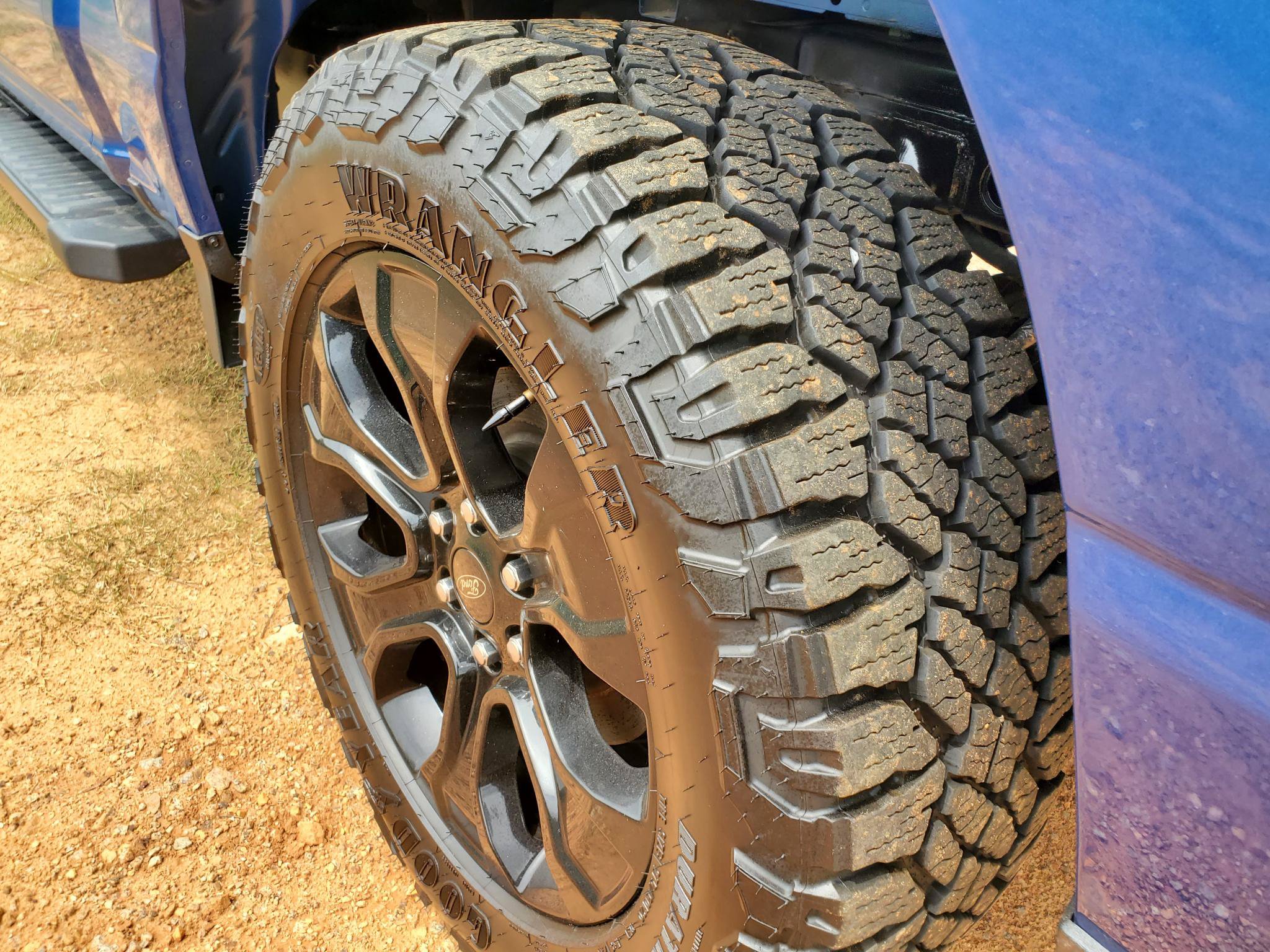 Used 2022 Ford F150 XLT w/ Equipment Group 302A High AWD/4WD image 8