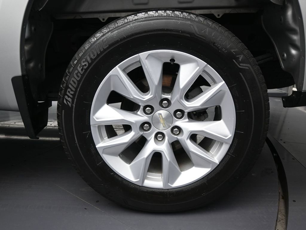 Used 2021 Chevrolet Silverado 1500 Custom w/ Safety Confidence Package RWD image 11