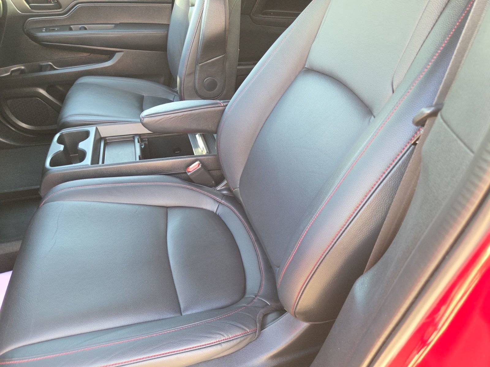 Used 2023 Honda Odyssey Sport image 19