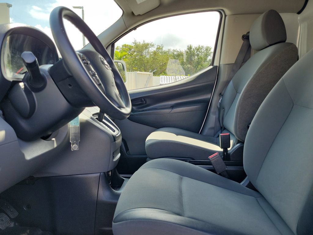 Certified 2021 Nissan NV200 SV FWD image 21