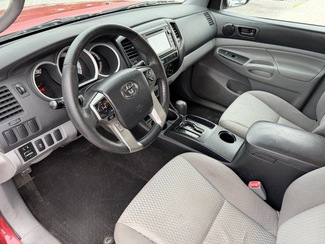 Used 2014 Toyota Tacoma PreRunner w/ Convenience Package RWD image 8