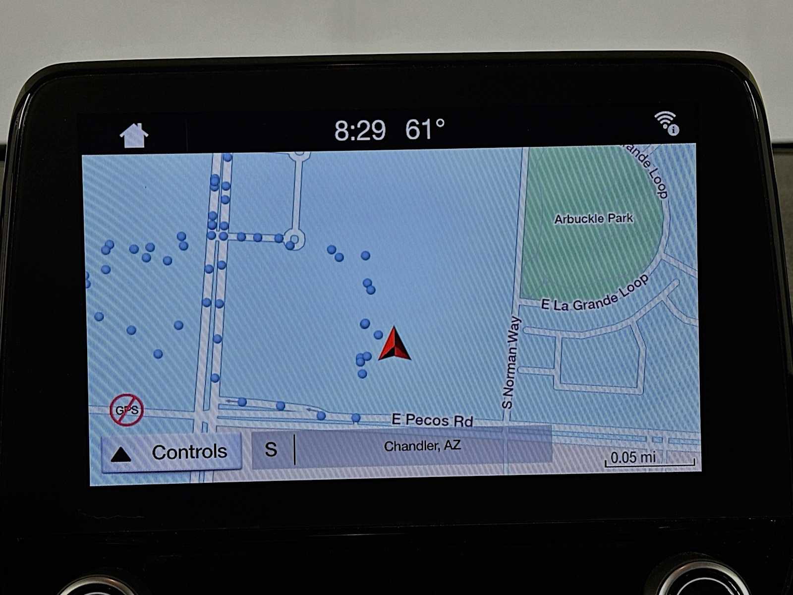 Used 2019 Ford EcoSport SE w/ SE Convenience Package image 14