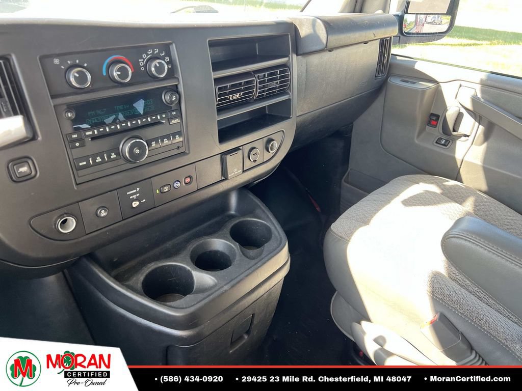 Used 2019 Chevrolet Express 2500 LS w/ Driver Convenience Package RWD image 26