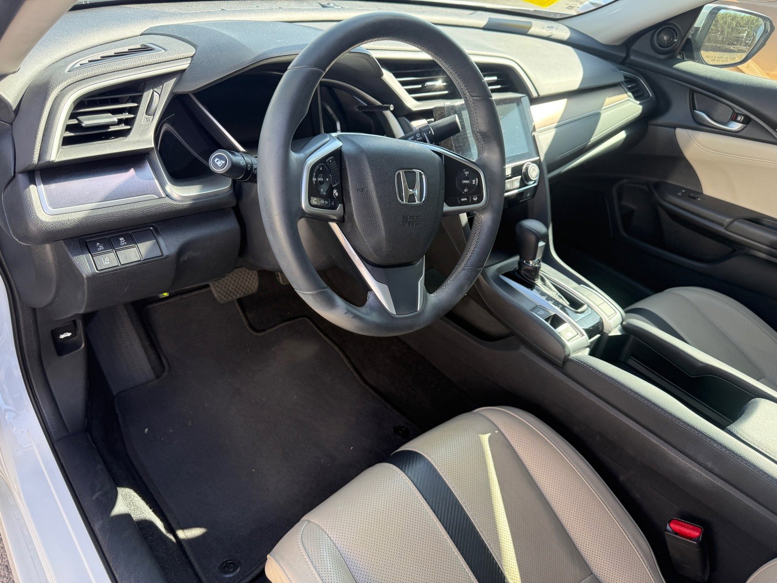 Used 2016 Honda Civic EX-L image 6