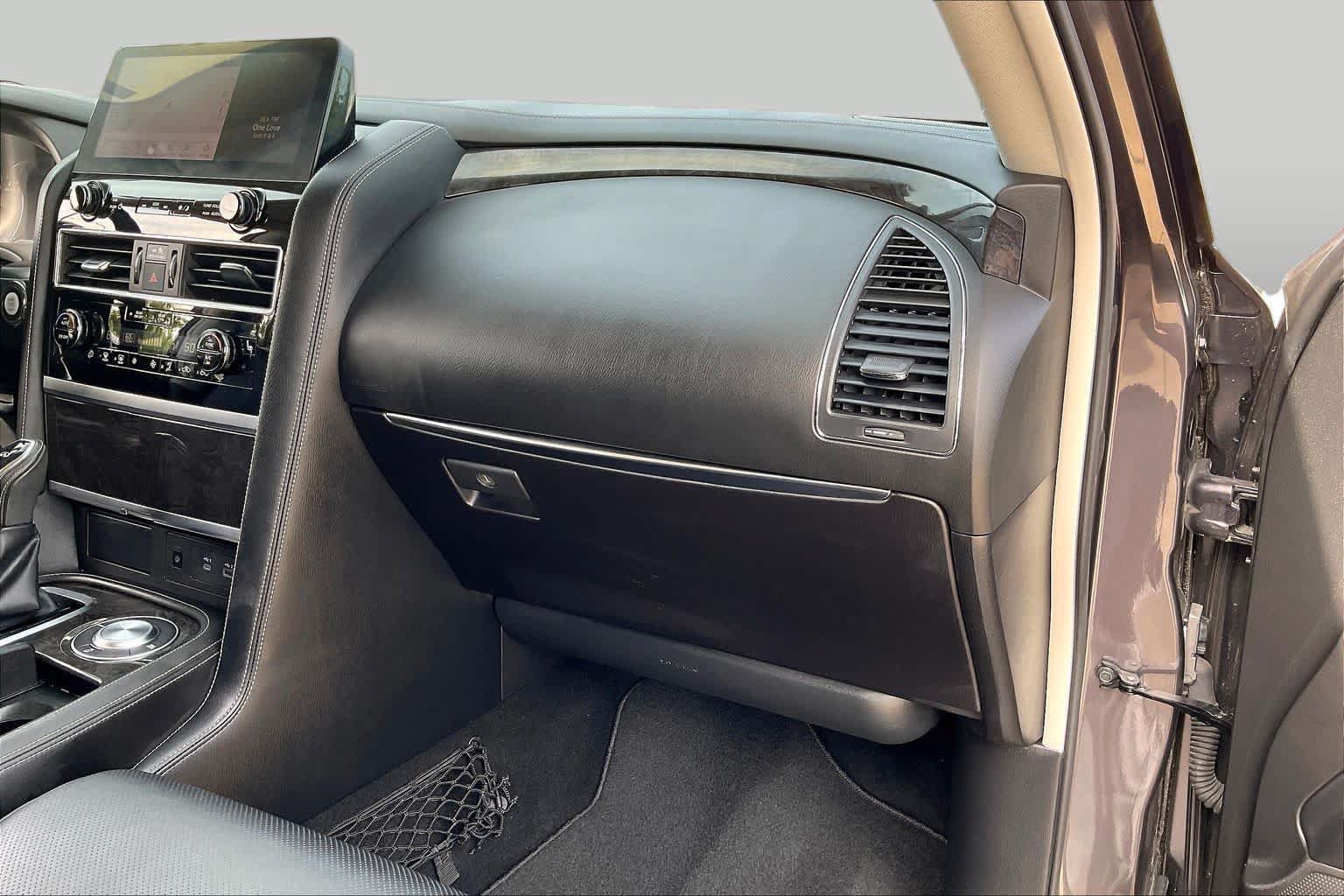 Used 2023 INFINITI QX80 Luxe w/ Cargo Package RWD image 19