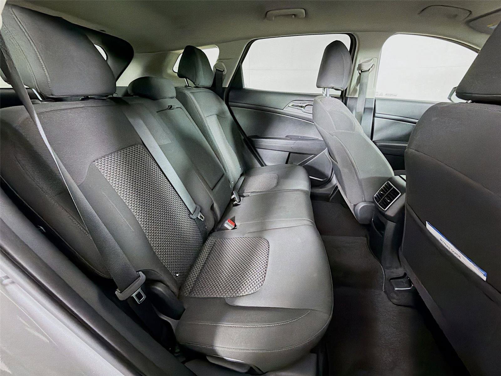 Used 2023 Kia Sportage LX image 25