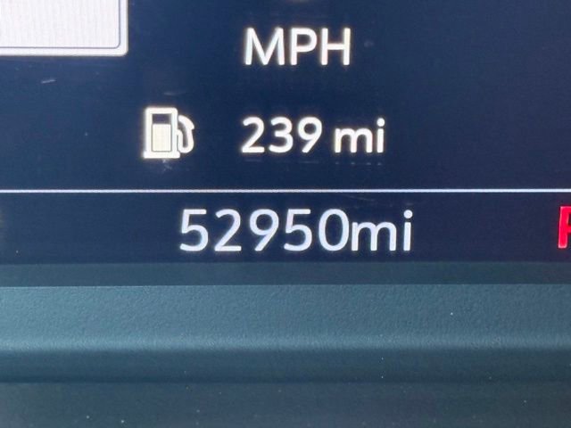 Used 2021 Chevrolet Tahoe High Country w/ Premium Package image 16