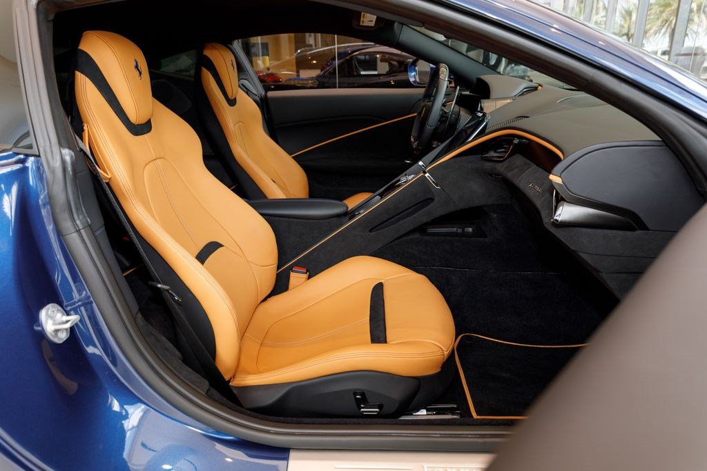 Used 2024 Ferrari Roma RWD image 14