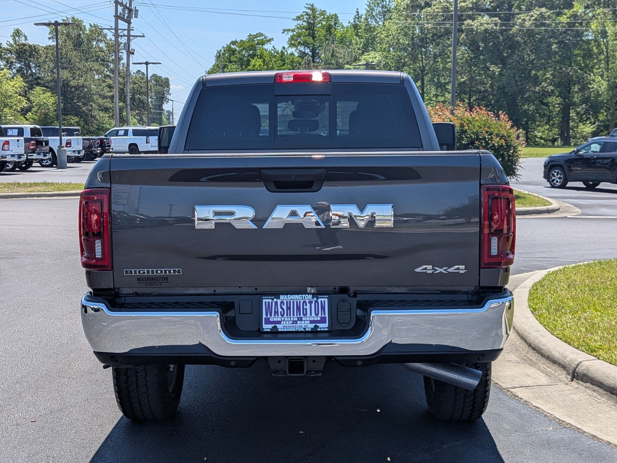 New 2026 RAM 2500 Big Horn AWD/4WD image 6