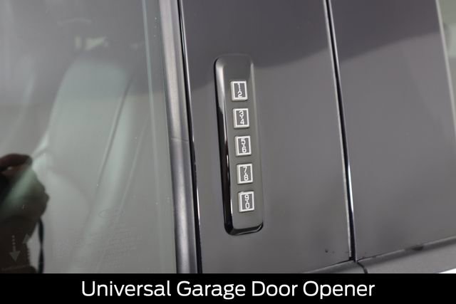 Used 2021 Ford F150 Lariat w/ Equipment Group 502A High AWD/4WD image 23