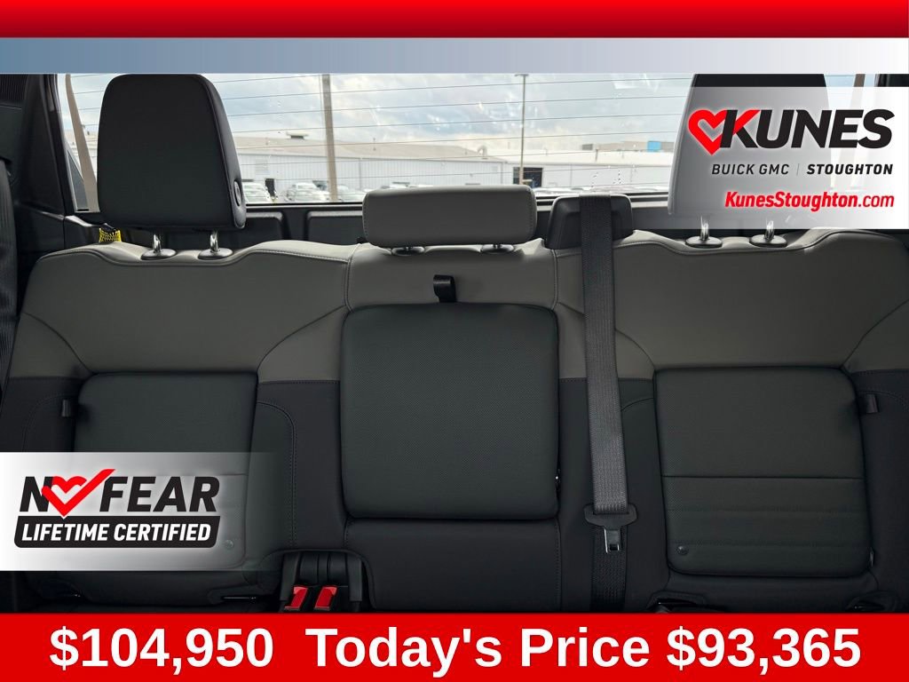 New 2025 GMC Hummer EV 2X w/ LPO, Dark Essentials Package image 37