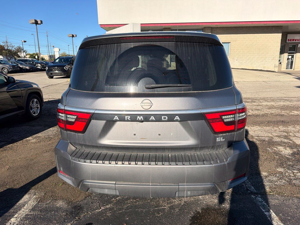 Used 2022 Nissan Armada SL AWD/4WD image 4